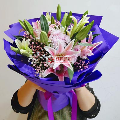 鞍山6支粉色多头百合，真诚的问候